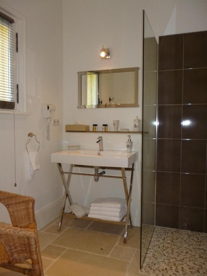 Les Buis De Boscherville Gite Henouville Номер фото